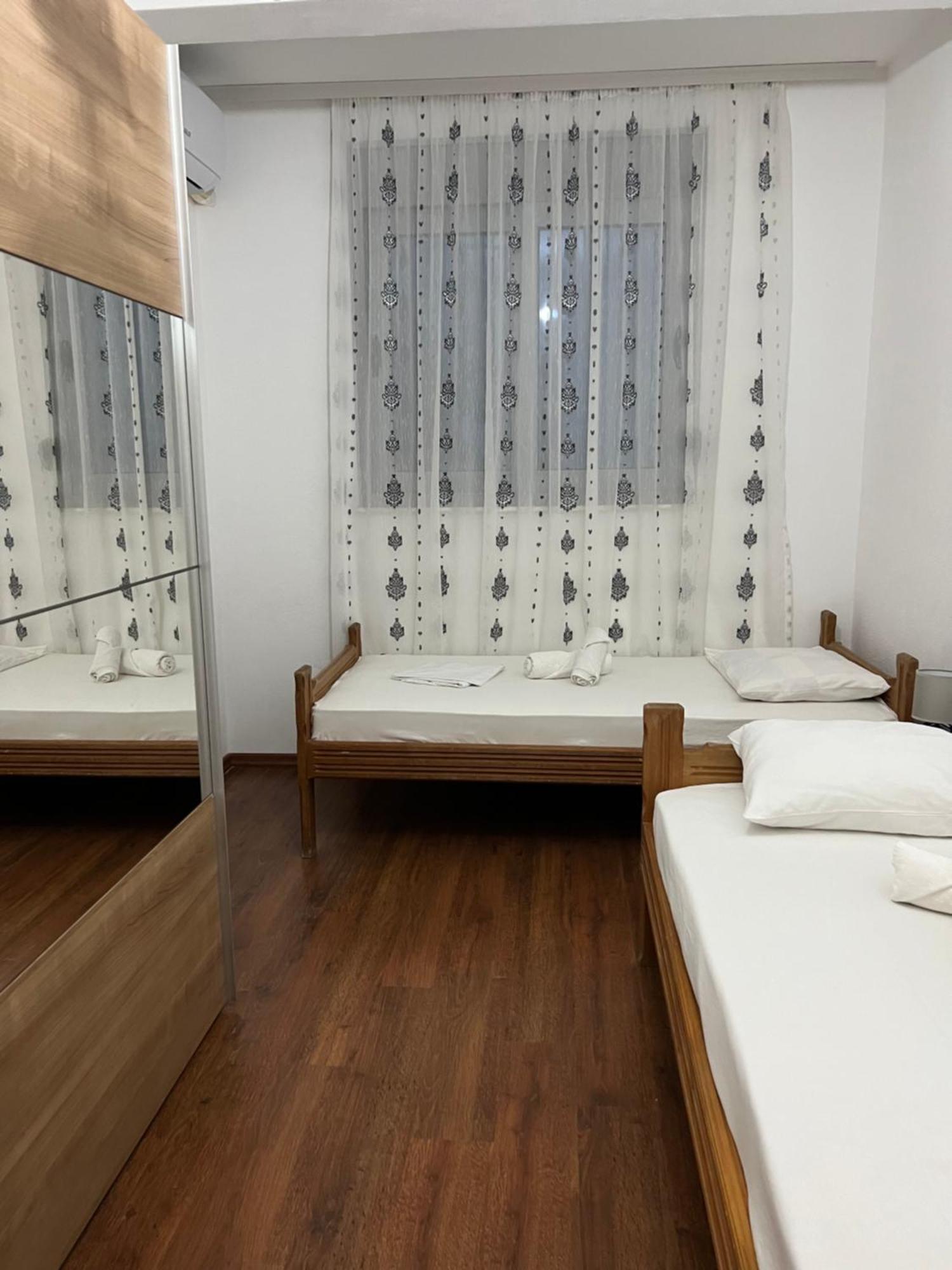 Art I Apartments 乌尔齐尼 外观 照片