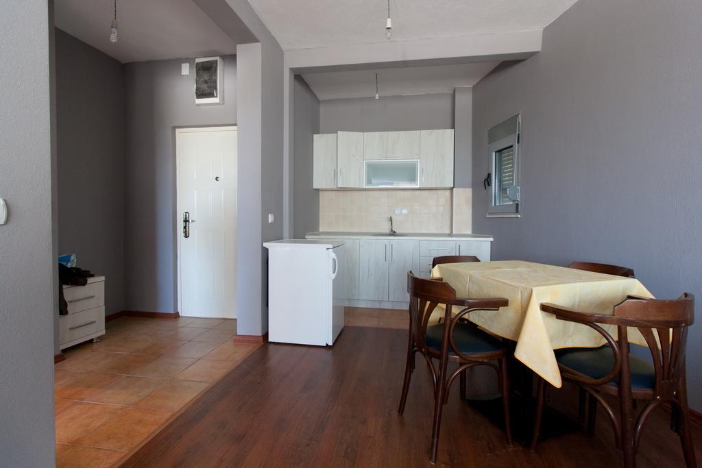 Art I Apartments 乌尔齐尼 外观 照片