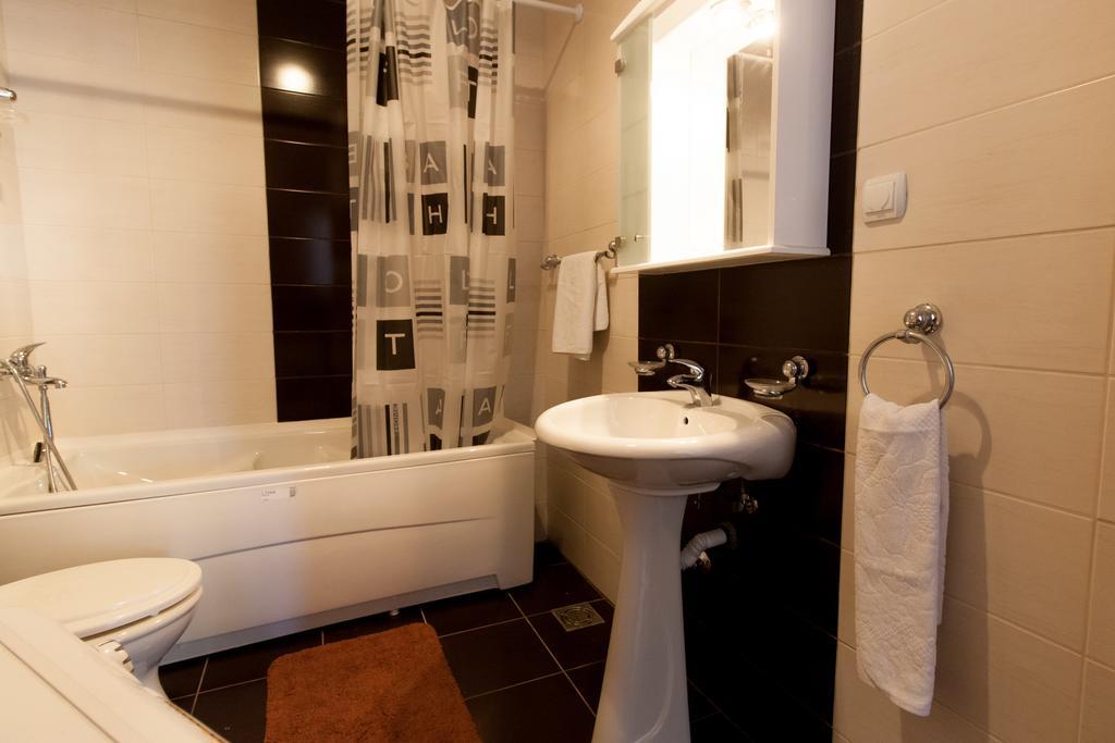 Art I Apartments 乌尔齐尼 外观 照片