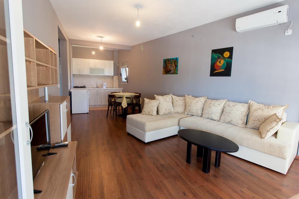 Art I Apartments 乌尔齐尼 外观 照片