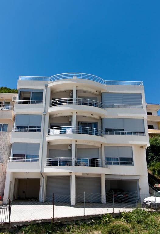 Art I Apartments 乌尔齐尼 外观 照片